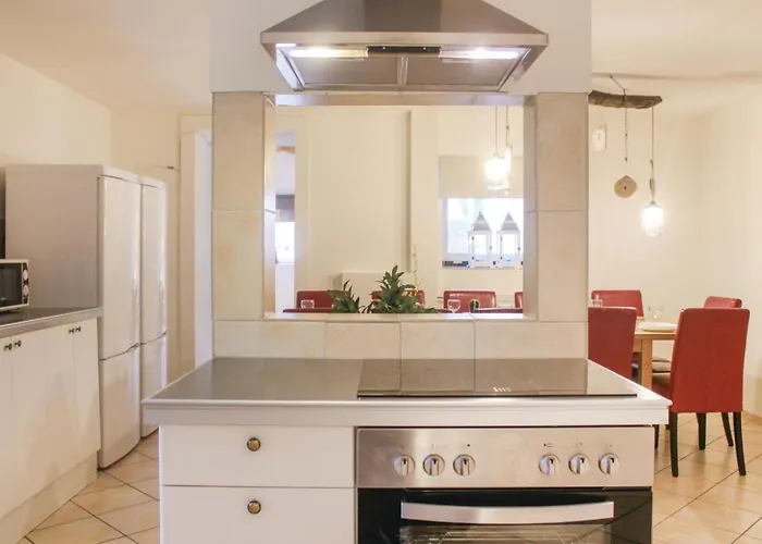 Apartment Vakantiewoning 4 *